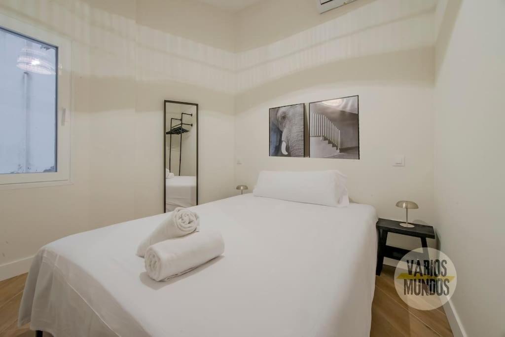 Cool Y Centrico Apt 6Px En Plena Plaza Del Carmen E2 Madrid Extérieur photo