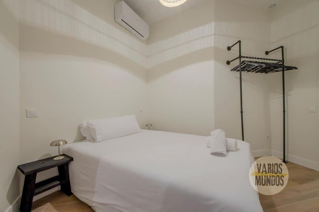 Cool Y Centrico Apt 6Px En Plena Plaza Del Carmen E2 Madrid Extérieur photo